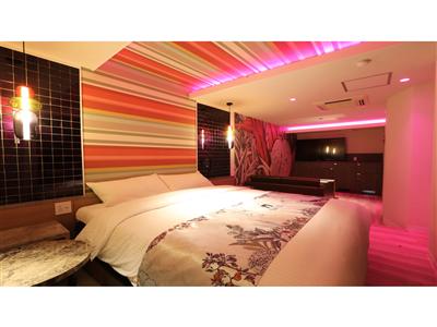 4（ステンドグラス）