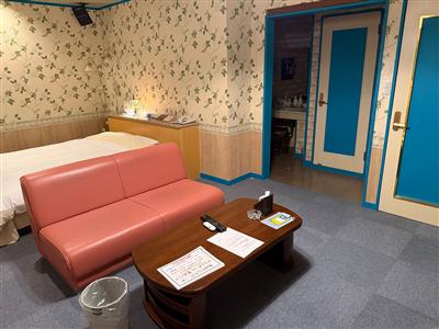 Room6